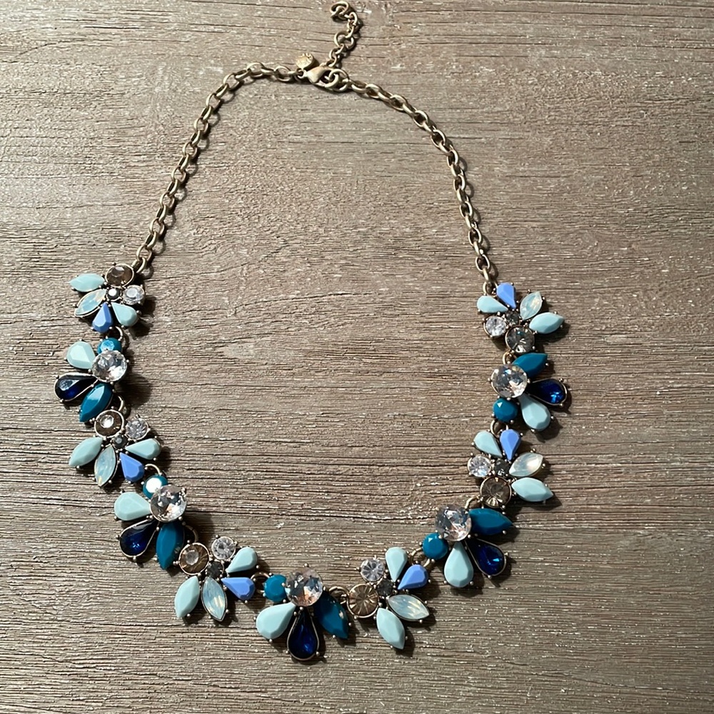 ✨EUC J. Crew Necklace Blue, green and white Rhinestone Crystal Statement